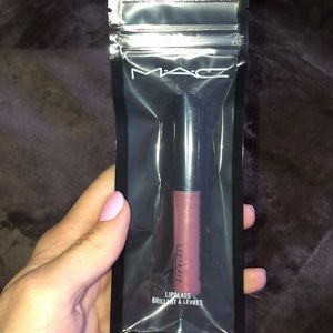 MAC Cosmetics lipgloss